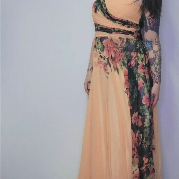 Grace Karin Gown. Size 12. Gorgeous. Must have!! - Picture 2 of 5